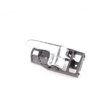 Ручка двери внутренняя левая Чери Элара Chery Elara Лицензия A21-6105130