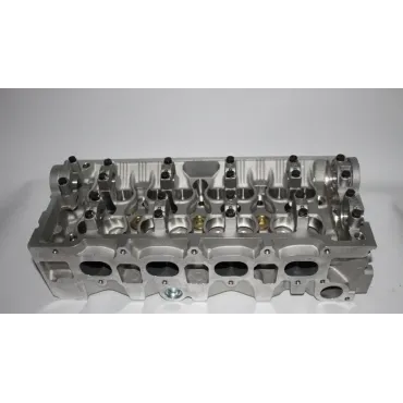Головка блока цилиндров (euro 3) GEELY CK Джили СК Лицензия E010500105