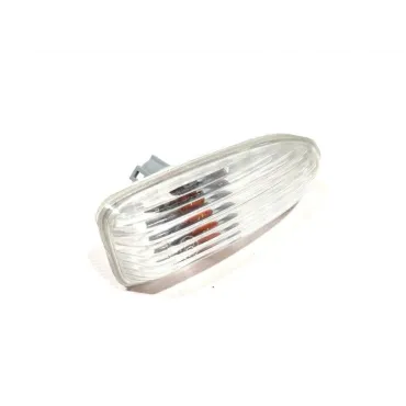 Повторювач повороту в крило Chery Arrizo/Amulet/Beat/Elara/E5 A21-3731010