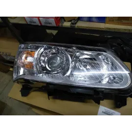 Фара передняя правая emg ec-7 rv Джили Эмгранд хечбек Geely Emgrand EC-7/EC-7RV Geely 1067002010