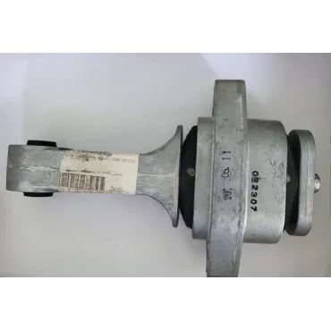Подушка двигуна задня Авео Chevrolet Aveo OEM 96535402